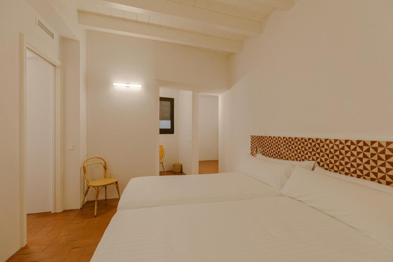 Flateli Santa Clara 12 Apartment Girona Ngoại thất bức ảnh